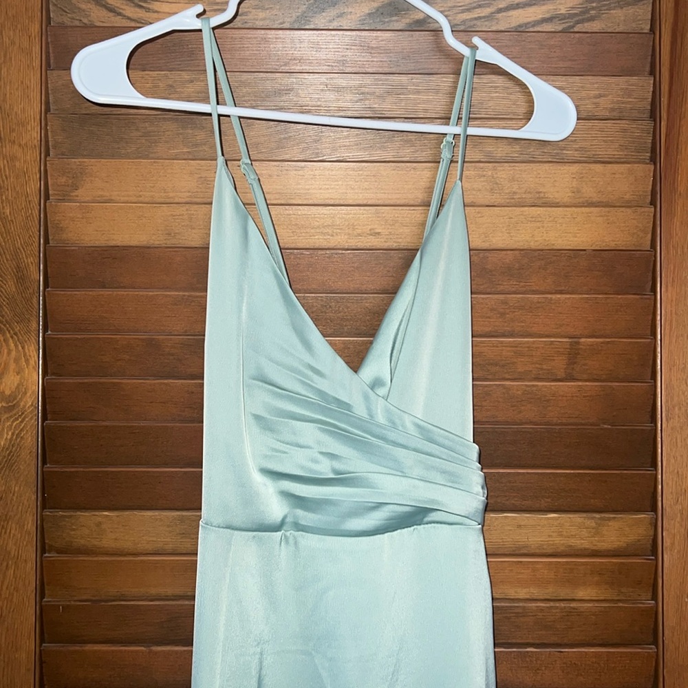 Lulu’s light green maxi dress. Size L. Worn once.
